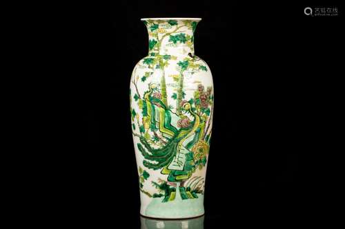 FAMILLE VERTE 'FLOWERS AND BIRDS' VASE