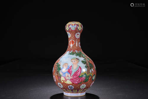 QIANLONG MARK FAMILLE ROSE GARLIC-HEAD VASE