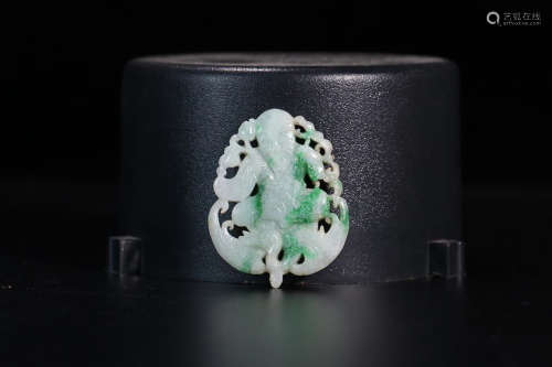 JADEITE FIGURE CARVING