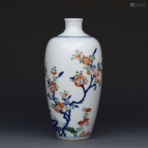 CHINESE PORCELAIN FAMILLE ROSE FLOWER VASE