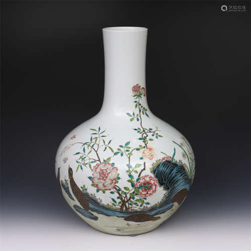 CHINESE PORCELAIN FAMILLE ROSE BIRD AND FLOWER TIANQIU VASE