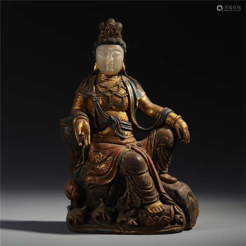 CHINESE GOLD PAINTED BRONZE JADE SEATED GUANYIN