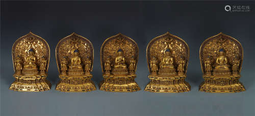 FIVE TIBETAN GILT BRONZE SEATED BUDDHA WITH GUARDIAN