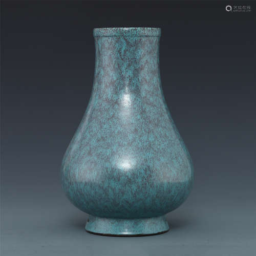 CHINESE PORCELAIN ROBIN EGG GLAZE ZUN VASE