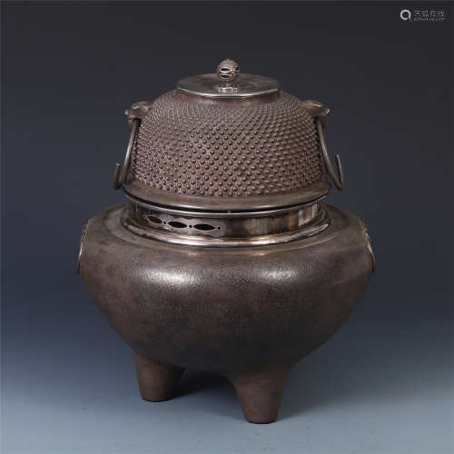 CHINESE PURE SILVER LIDDED CENSER
