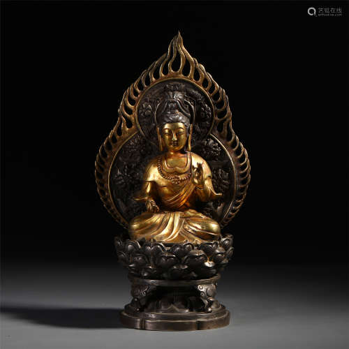 CHINESE GILT SILVER SEATED GUANYIN ON LOTUS NICHE