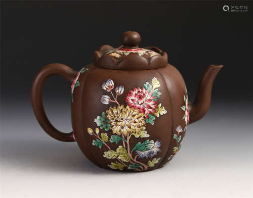 CHINESE COLOR PAINTED FLOWER YIXING ZISHA CLAY TEA POT