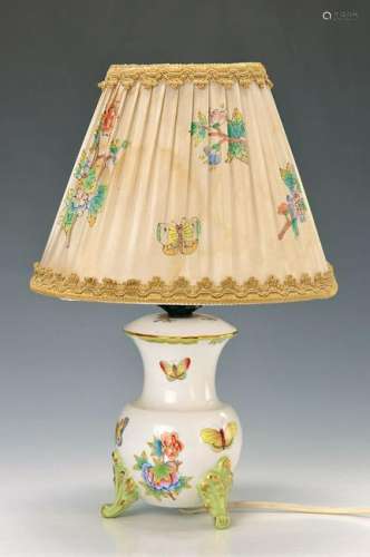 Table lamp, Herend Hungary, 20th c., decor Viktoria