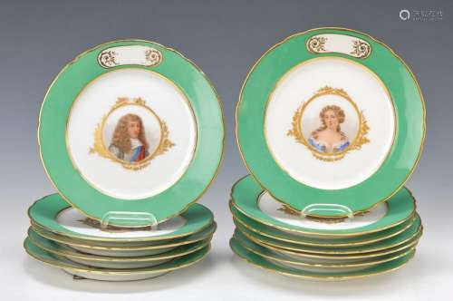 12 Portrait plates, Paris, around 1860, porcelain