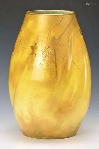 representative stoneware vase, France, around 1907-08