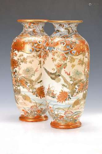 Pair of vases, Japan, around 1900, Kutani, porcelain