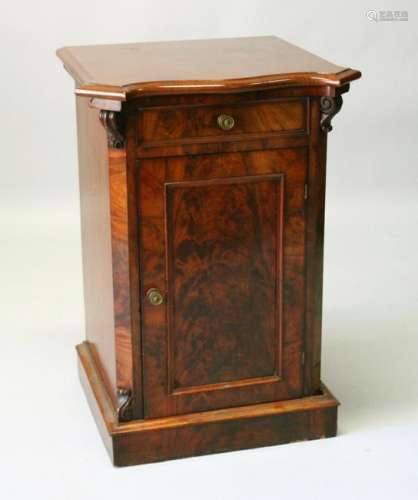 A VICTORIAN MAHOGANY PEDESTAL CUPBOARD, with a shaped