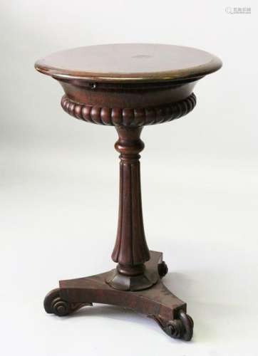 AN EARLY 19TH CENTURY ROSEWOOD PEDESTAL WORK TABLE,