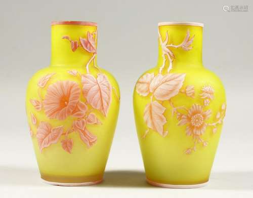 A SUPERB PAIR OF THREE-COLOUR CAMEO GLASS VASES, with