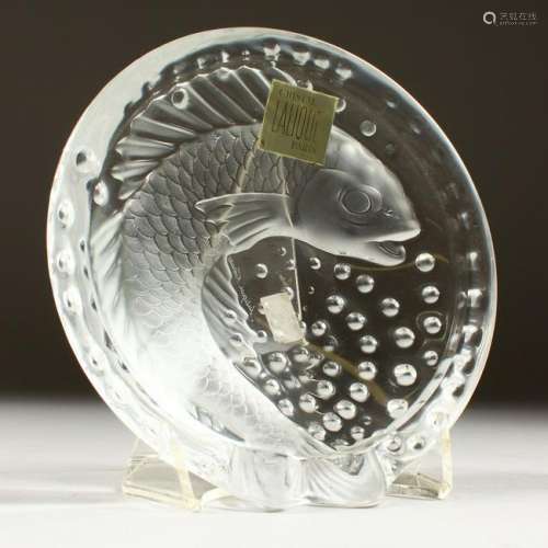 A LALIQUE MOULDED GLASS DISH, with a fish design,