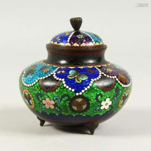 A SMALL CLOISONNE ENAMEL AND BRONZE CENSER.  11cms
