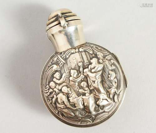 A GOOD VICTORIAN CIRCULAR GLASS SCENT BOTTLE AND