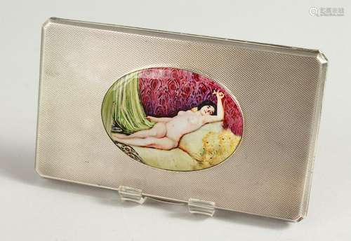 AN ENGINE TURNED CIGARETTE CASE, with an enamel oval of