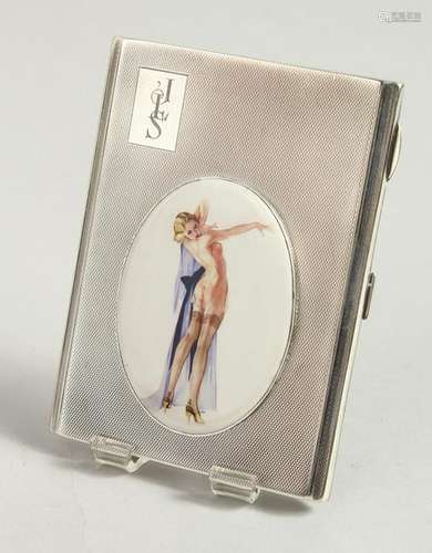 AN ENGINE TURNED CIGARETTE CASE, with an enamel oval of