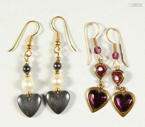 TWO PAIRS OF GOLD DROP EARRINGS.