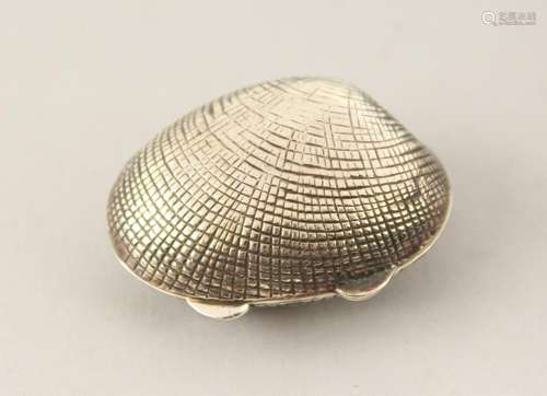 A SILVER SHELL PILL BOX.