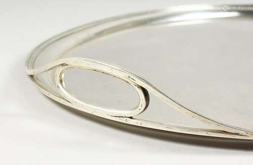 A RUSSIAN SAINT PETERSBURG SILVER PLAIN OVAL