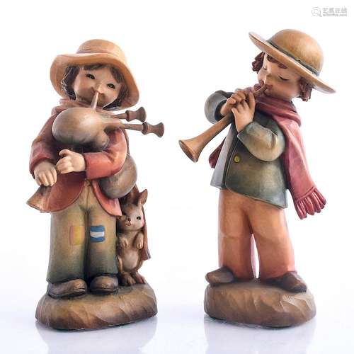 2 ANRI CARVED WOOD FIGURINES