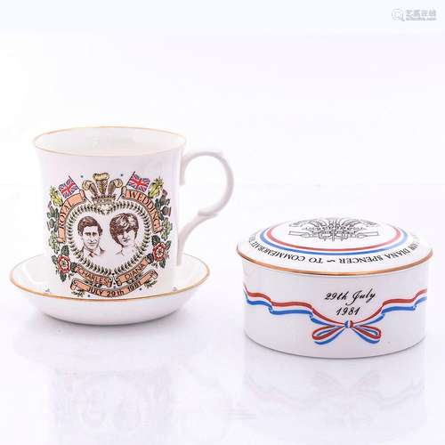 2 COMMEMORATIVE CERAMICS, PRINCESS DIANA WEDDING