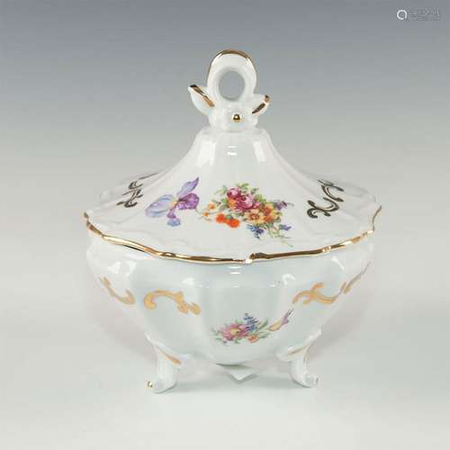 LIDDED PORCELAIN BOWL