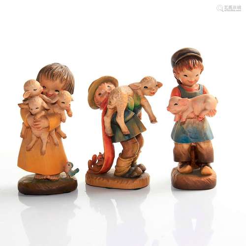 3 ANRI FERRANDIZ CARVED WOOD FIGURES