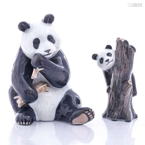 2 ROYAL COPENHAGEN PANDAS FIGURINE