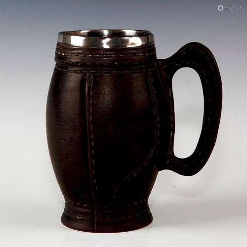 DOULTON LAMBETH LEATHER WARE MUG