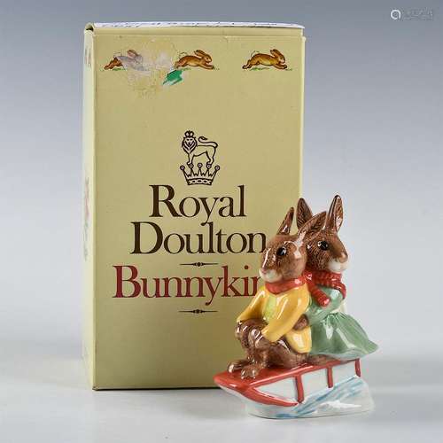 ROYAL DOULTON BUNNYKINS FIGURINE BILLIE AND BUNTIE DB81