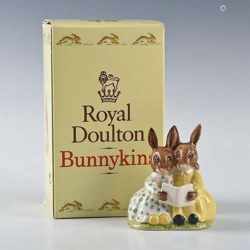 ROYAL DOULTON BUNNYKINS FIGURINE STORYTIME DB9