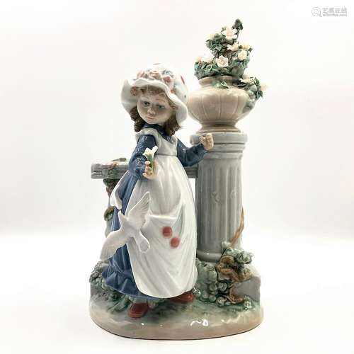 LLADRO FIGURINE GLORIOUS SPRING