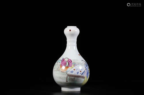 YONGZHENG MARK DOUCAI VASE