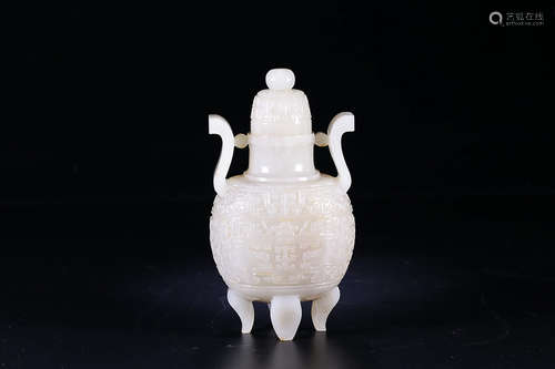 HETIAN JADE CAPPING VASE