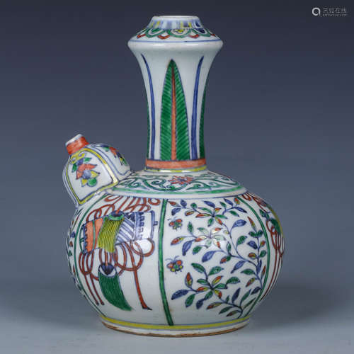 A Chinese Dou-Cai Porcelain Water Pot