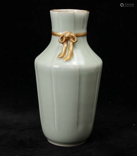 A Chinese Celadon Porcelain Vase