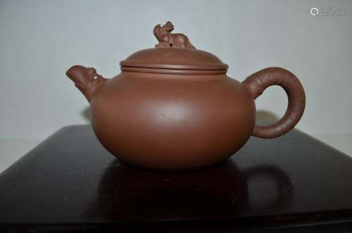 Antique Chinese Yixing Zisha Teapot, mark