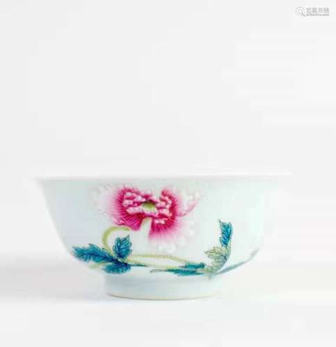 Qing Chinese Famille Rose Porcelain Bowl