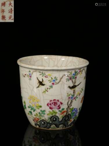 Late Qing Chinese Famille Rose Porcelain Planter