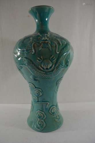 19th.C Chinese Porcelain Green Glazed Vase