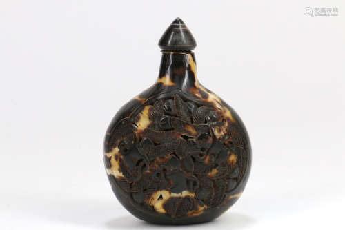 A Chinese Carved Turtle Shell Snuff Bottle