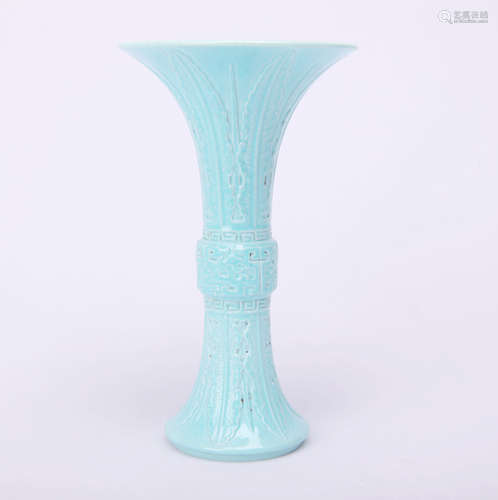 A Chinese Turquoise-Glazed Porcelain Vase