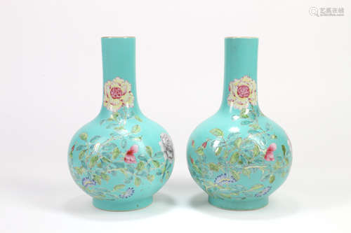 A Pair of Chinese Green Ground Famille-Rose Porcelain Vases