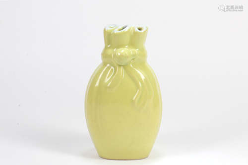 A Chinese Yellow Glazed Porcelain Vase