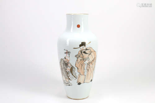 A Chinese Famille-Rose Porcelain Vase