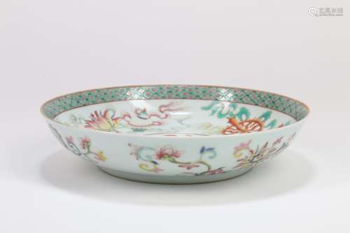 A Chinese Famille-Rose Porcelain Plate