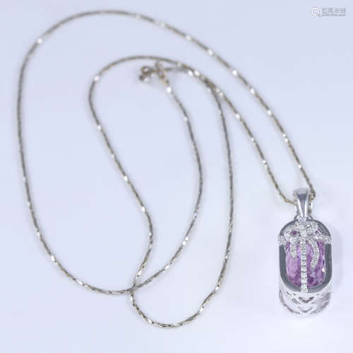 14 K White Gold Kunzite & Diamond Pendant Necklace